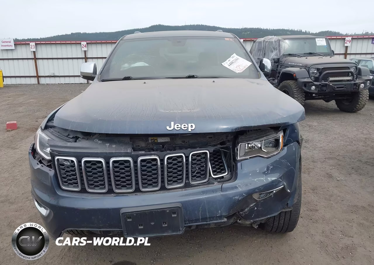 2020 Jeep Grand Cherokee Limited 4X4 VIN:1C4RJFBG2LC239747 - 13