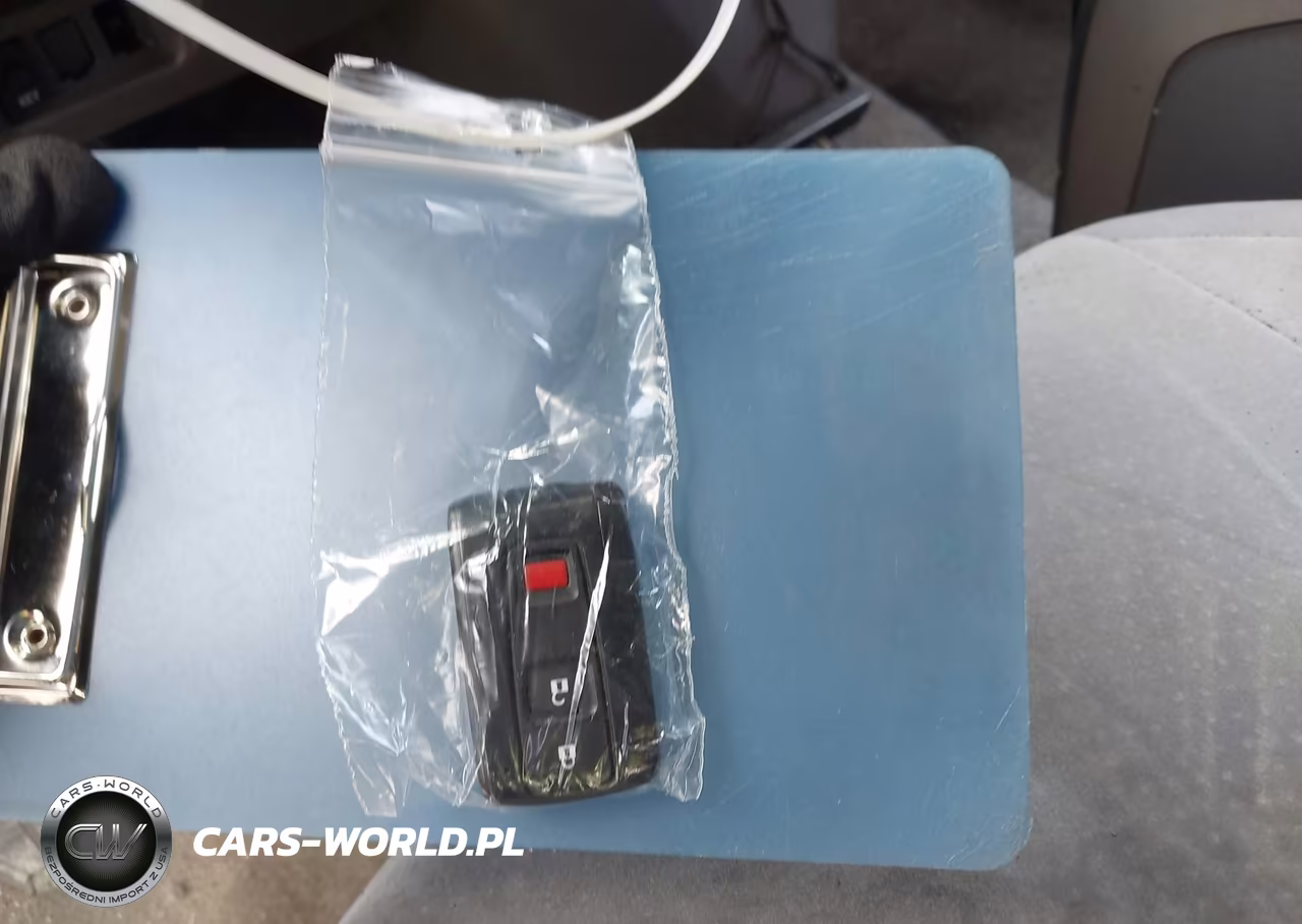 2005 Toyota Prius VIN:JTDKB20U453115336 - 11