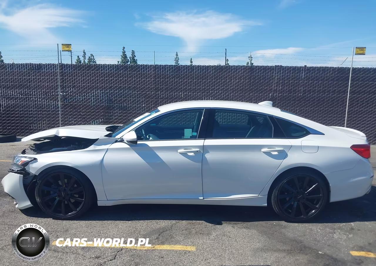 2020 Honda Accord Sport VIN:1HGCV1F3XLA090215 - 14