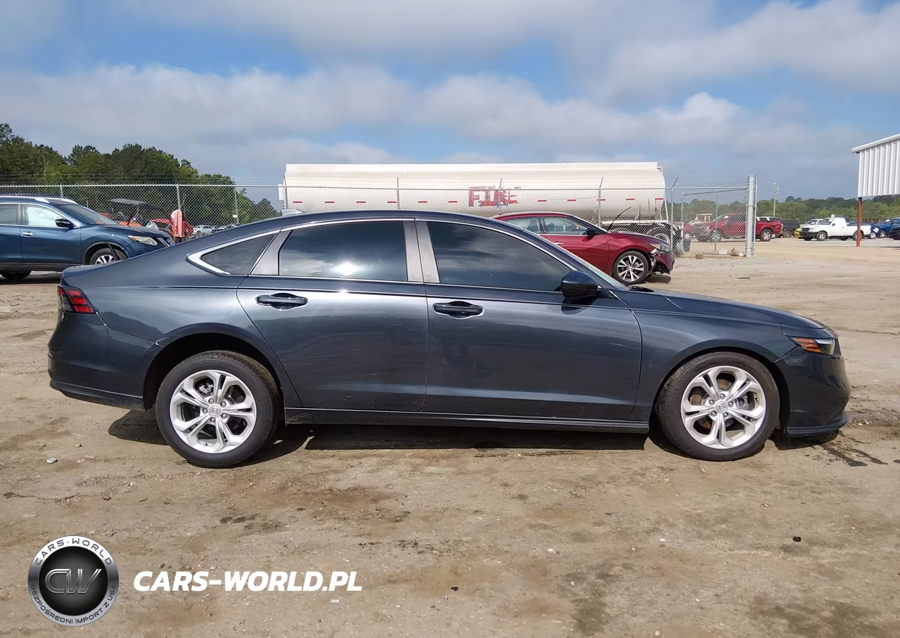 2025 Honda Accord Lx VIN:1HGCY1F21SA026528 - 14