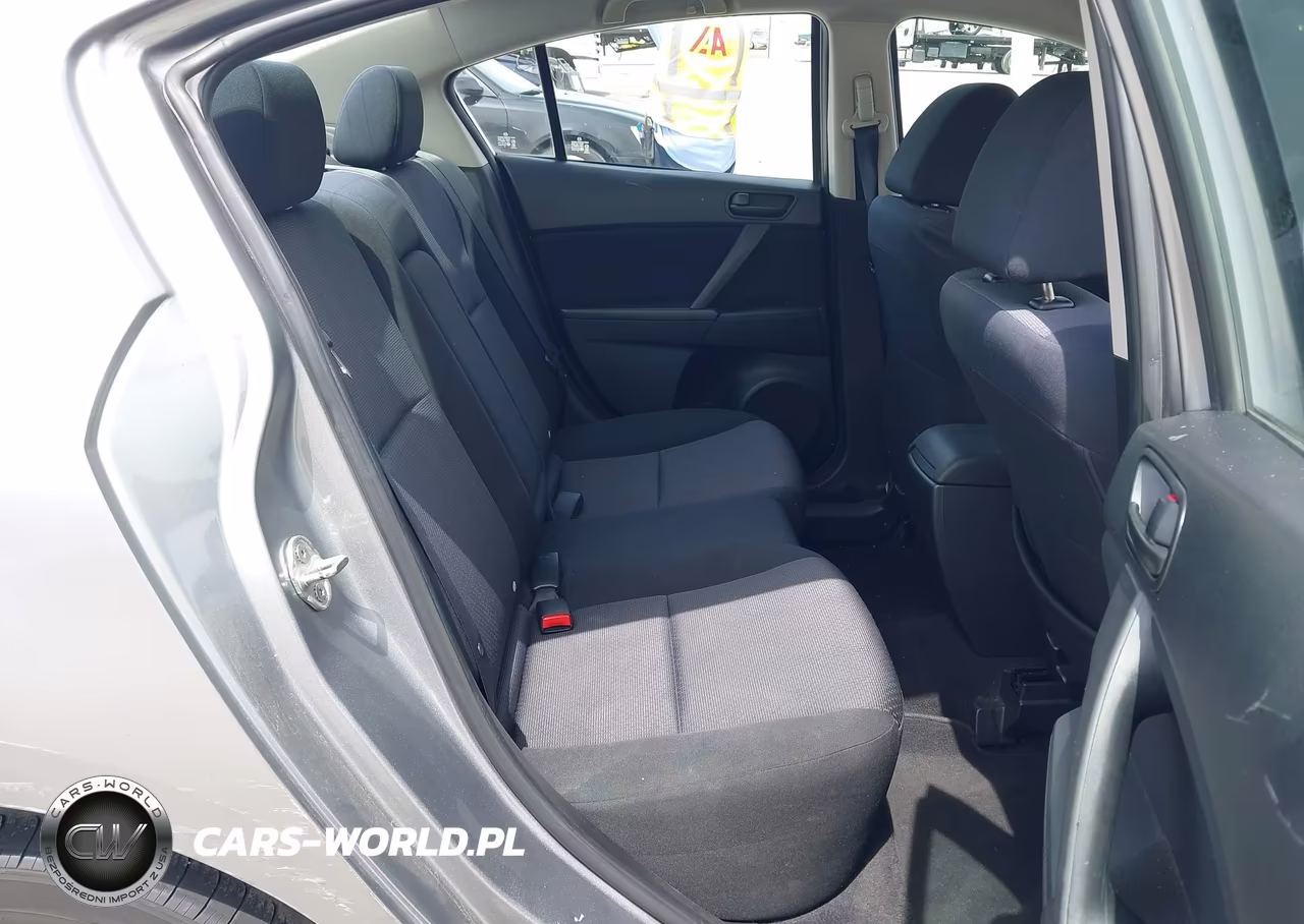 2010 Mazda Mazda3 I Sport VIN:JM1BL1SG9A1133657 - 8