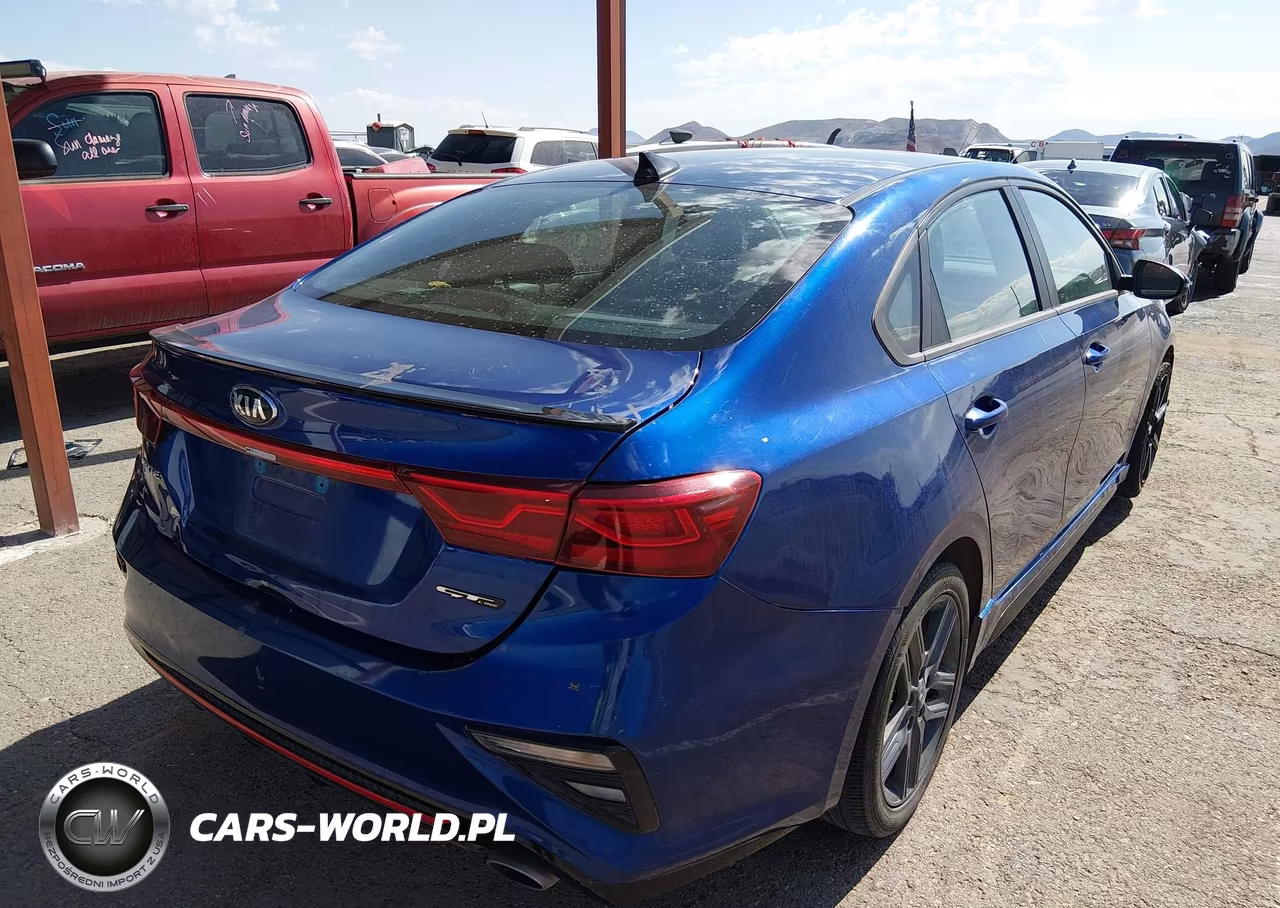 2021 Kia Forte Gt-Line VIN:3KPF34ADXME384568 - 4