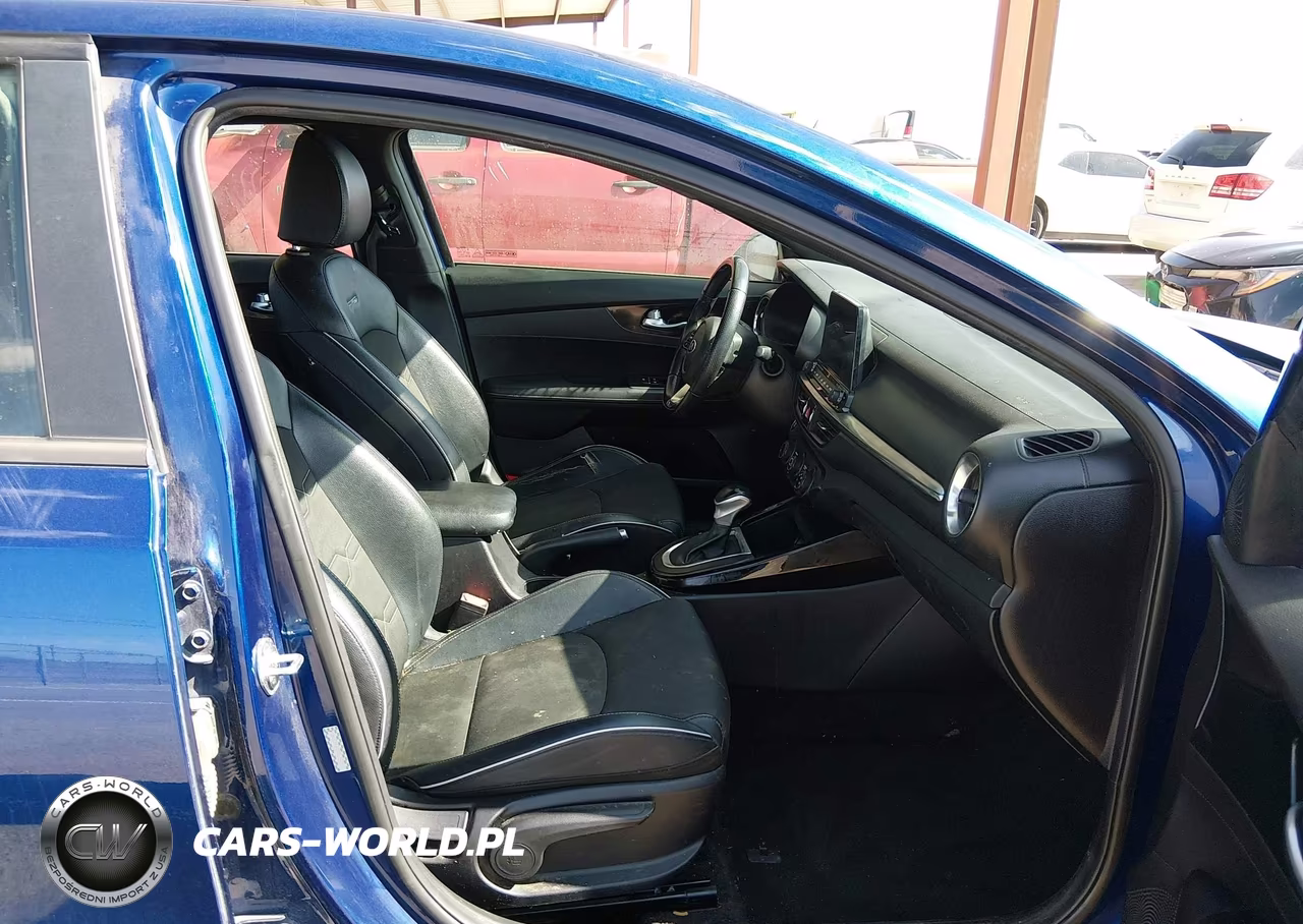2021 Kia Forte Gt-Line VIN:3KPF34ADXME384568 - 5