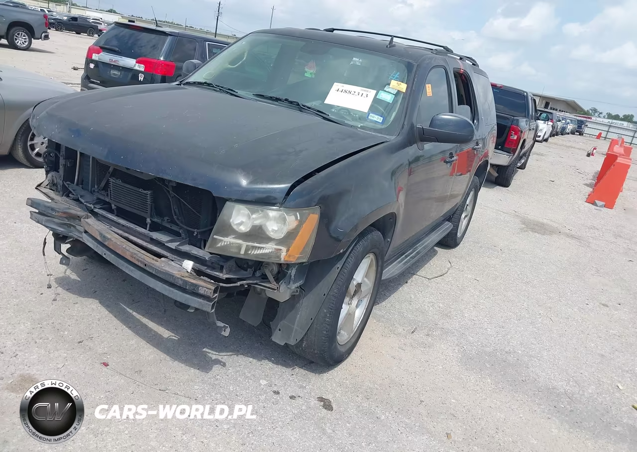 2013 Chevrolet Tahoe Lt VIN:1GNSCBE05DR240514 - 2