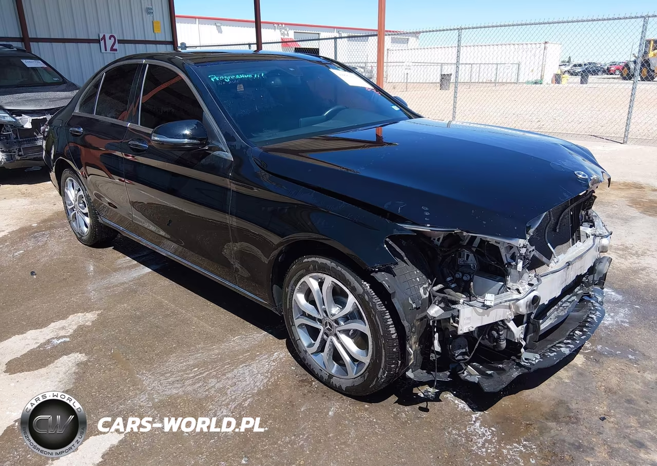 2018 Mercedes-Benz C 300 4Matic – zdjęcie 1 z 17