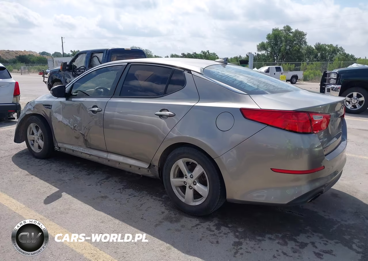 2015 Kia Optima Lx VIN:5XXGM4A79FG516998 - 3