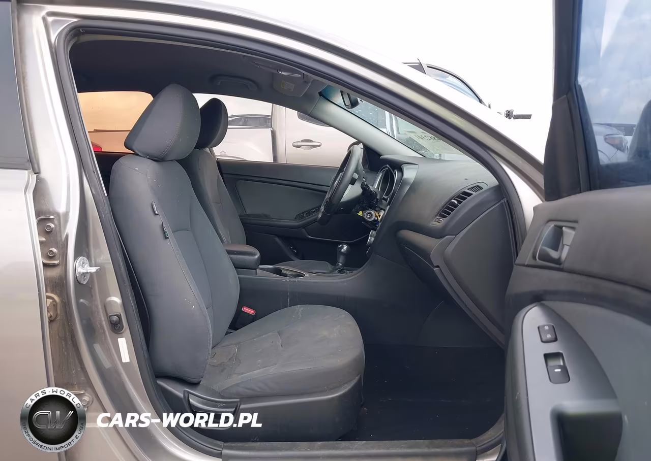 2015 Kia Optima Lx VIN:5XXGM4A79FG516998 - 5