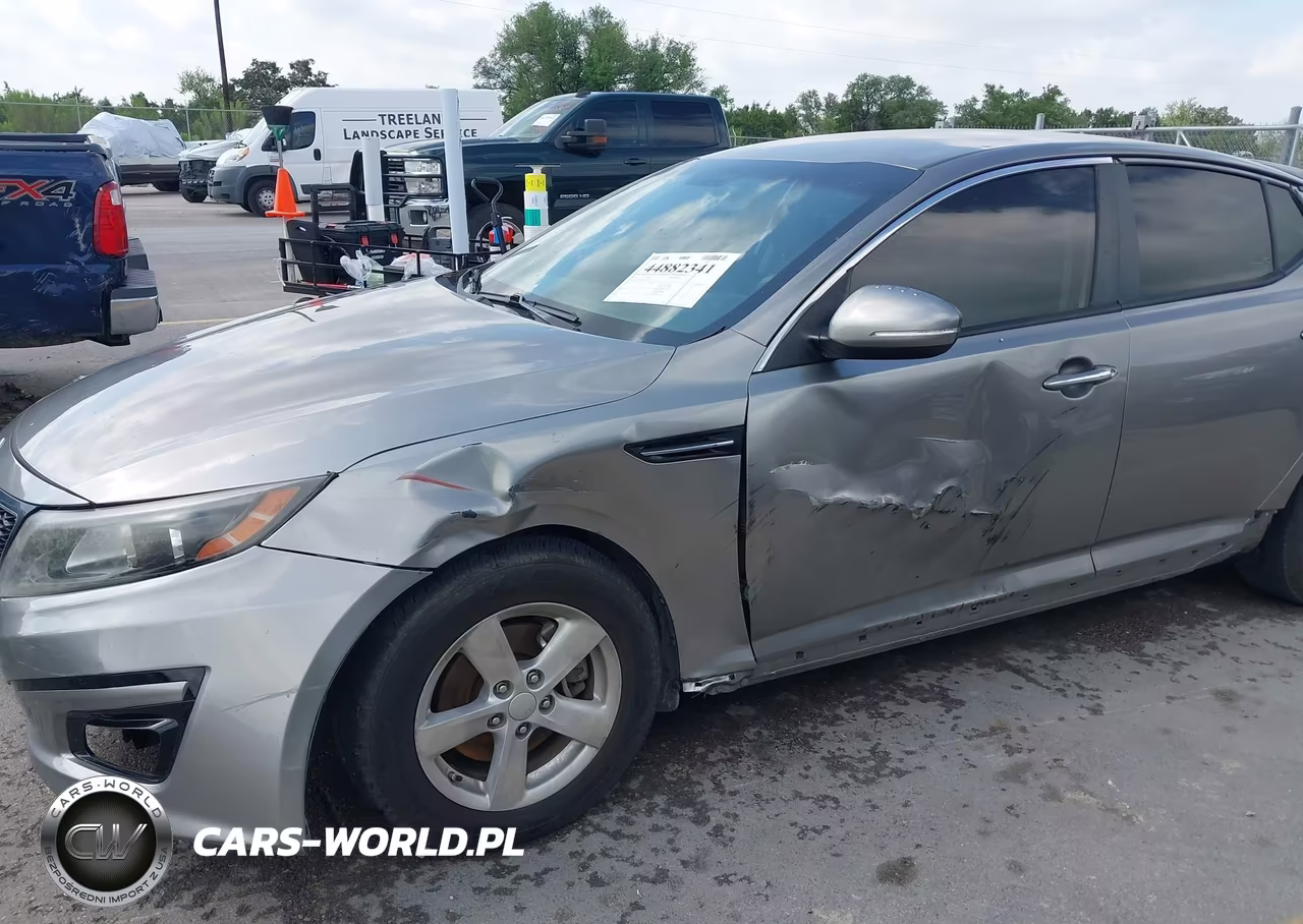 2015 Kia Optima Lx VIN:5XXGM4A79FG516998 - 6