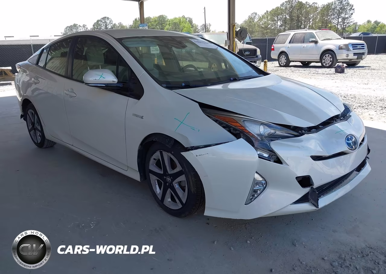2016 Toyota Prius Three Touring