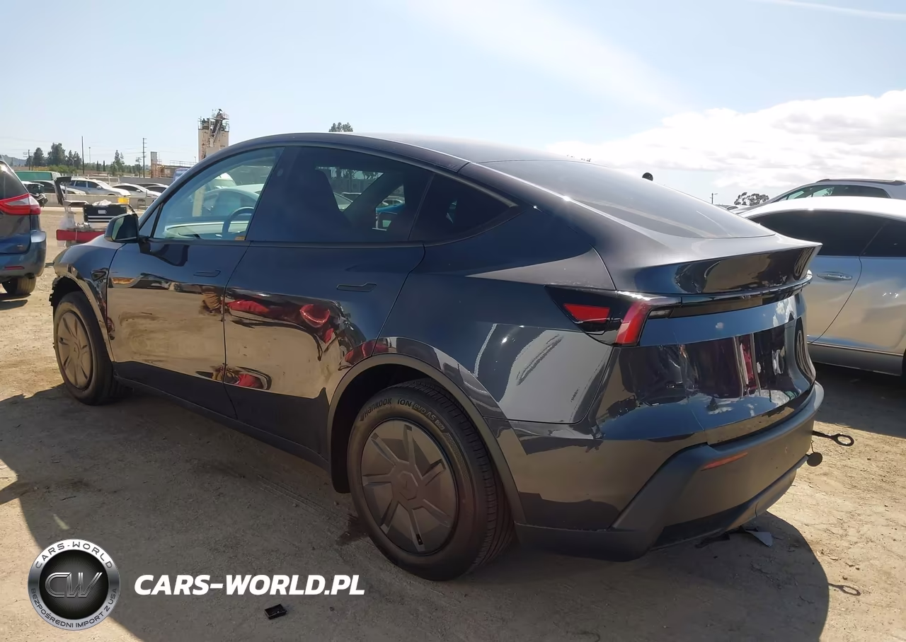 2026 Tesla Model Y Premium Rear-Wheel Drive-Standard Rear-Wheel Drive VIN:7SAYGDED8TA603057 - 3