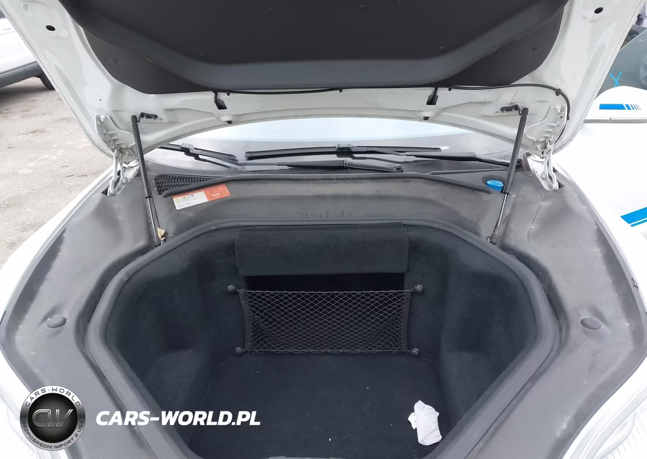 2015 Tesla Model S 60-70-85 VIN:5YJSA1E17FF101950 - 10