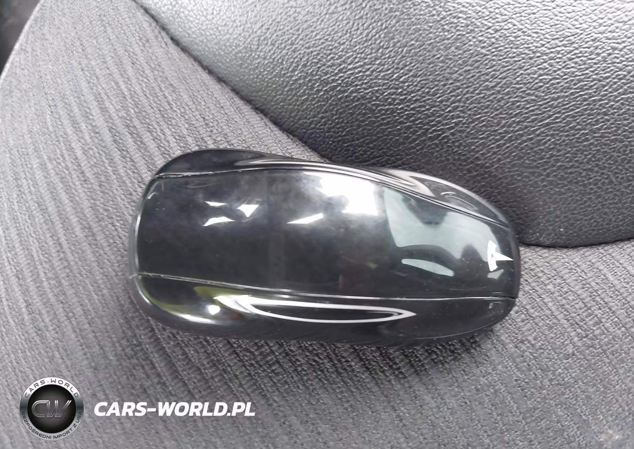 2015 Tesla Model S 60-70-85 VIN:5YJSA1E17FF101950 - 11