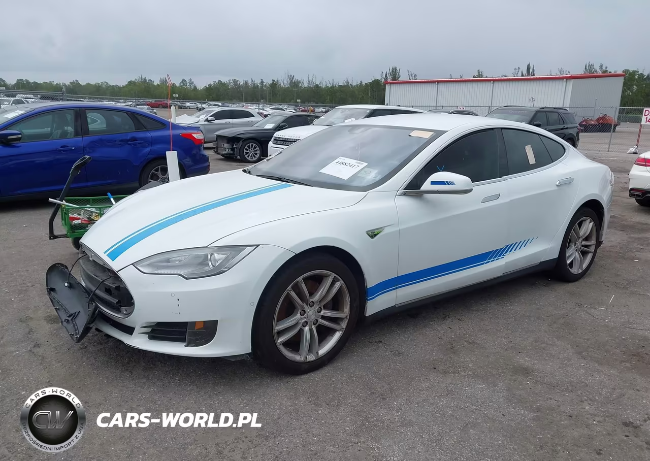 2015 Tesla Model S 60-70-85 VIN:5YJSA1E17FF101950 - 2