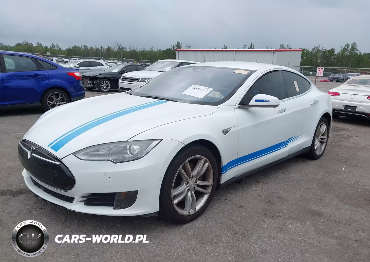 2015 Tesla Model S 60-70-85 VIN:5YJSA1E17FF101950 - 21