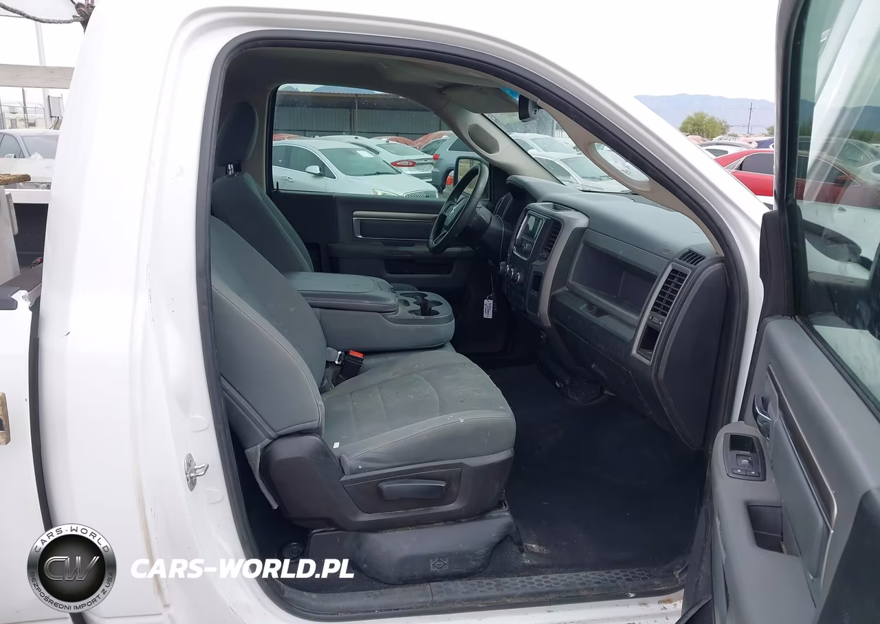 2020 Ram 1500 Classic Tradesman 4X2 8' Box VIN:3C6JR6DG8LG164592 - 5