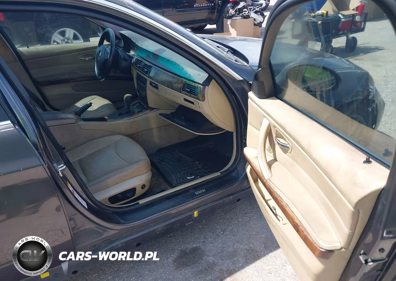 2006 BMW 330I VIN:WBAVB33526KR80818 - 5