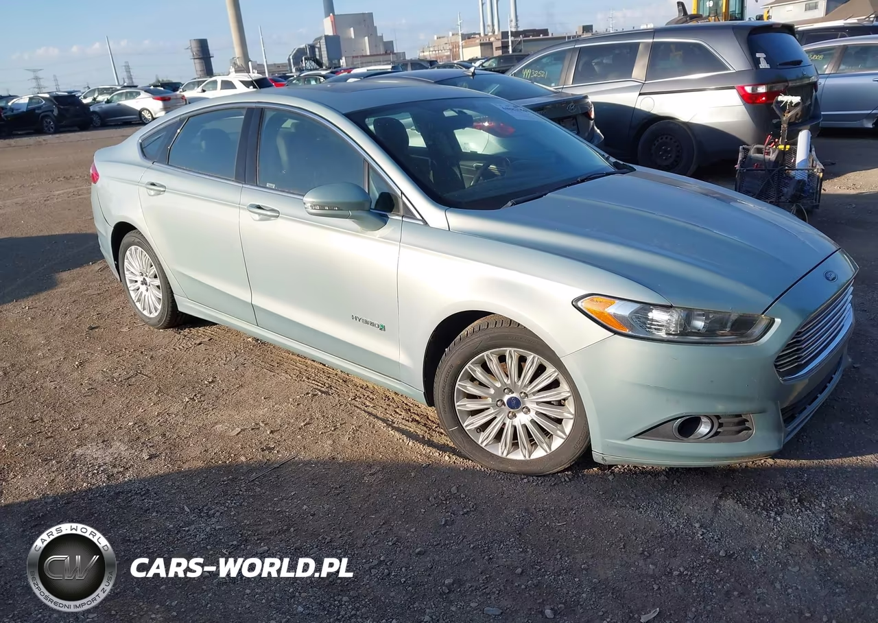 2013 Ford Fusion Hybrid Se – zdjęcie 1 z 16