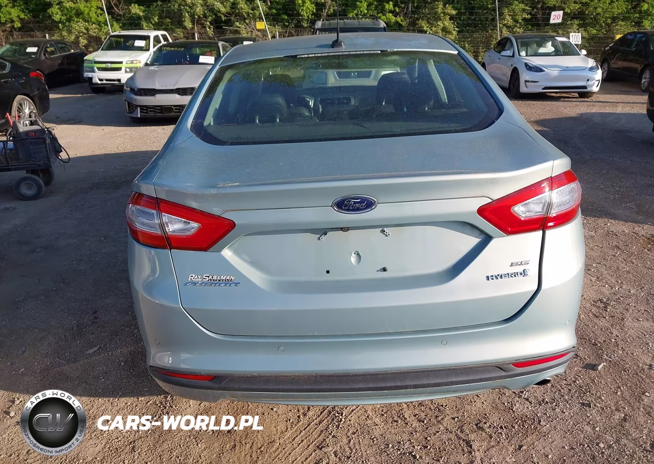 2013 Ford Fusion Hybrid Se VIN:3FA6P0LU3DR320882 - 16