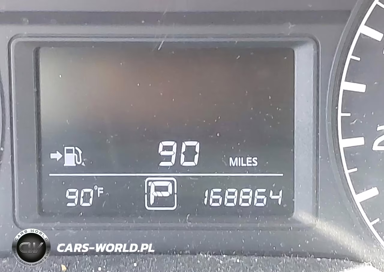 2016 Nissan Sentra S VIN:3N1AB7AP6GY333602 - 15