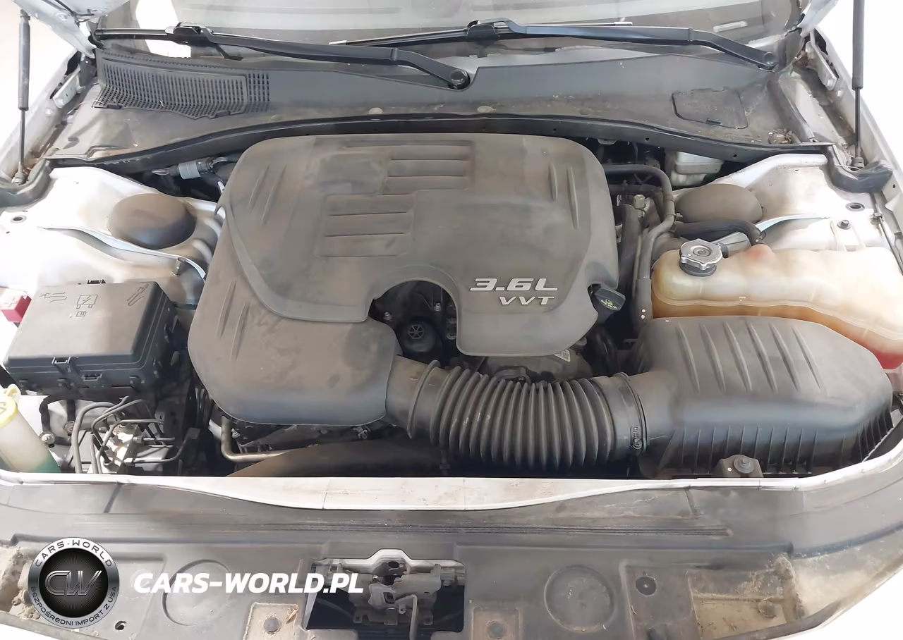 2014 Chrysler 300 300S VIN:2C3CCABG8EH231062 - 10