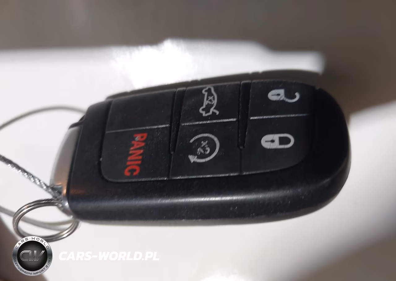 2014 Chrysler 300 300S VIN:2C3CCABG8EH231062 - 11