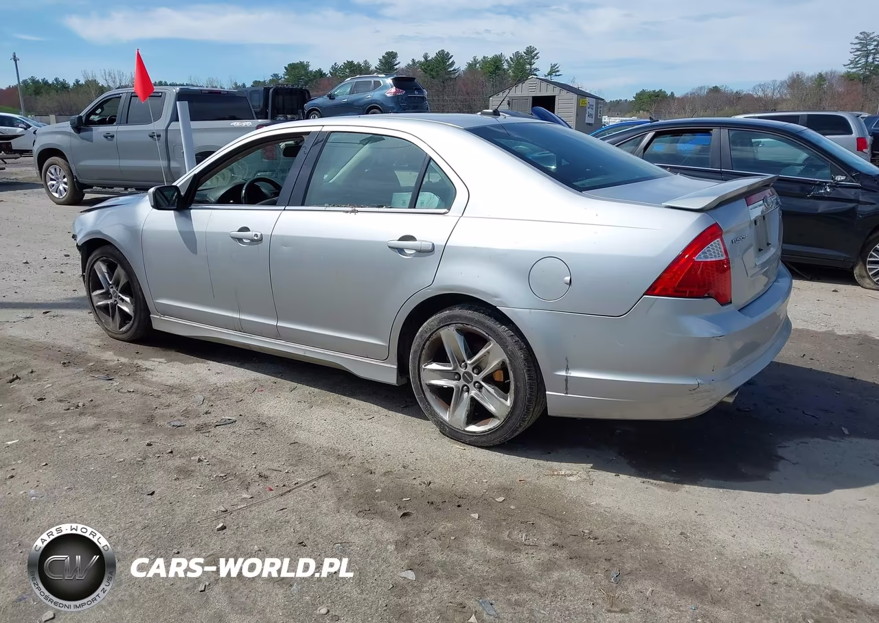 2010 Ford Fusion Sport VIN:3FAHP0KCXAR420846 - 3