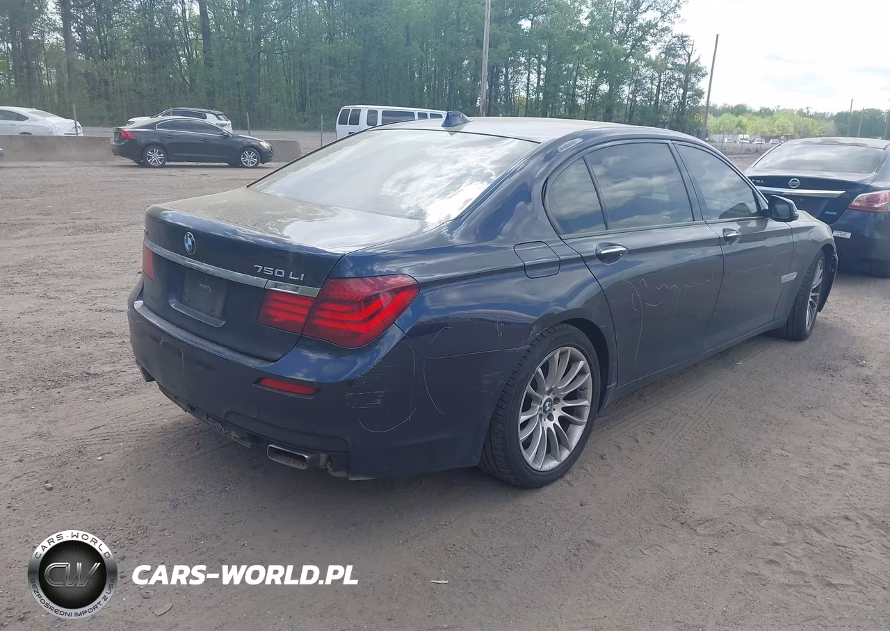 2015 BMW 750Li xDrive VIN:WBAYF8C51FD654043 - 4