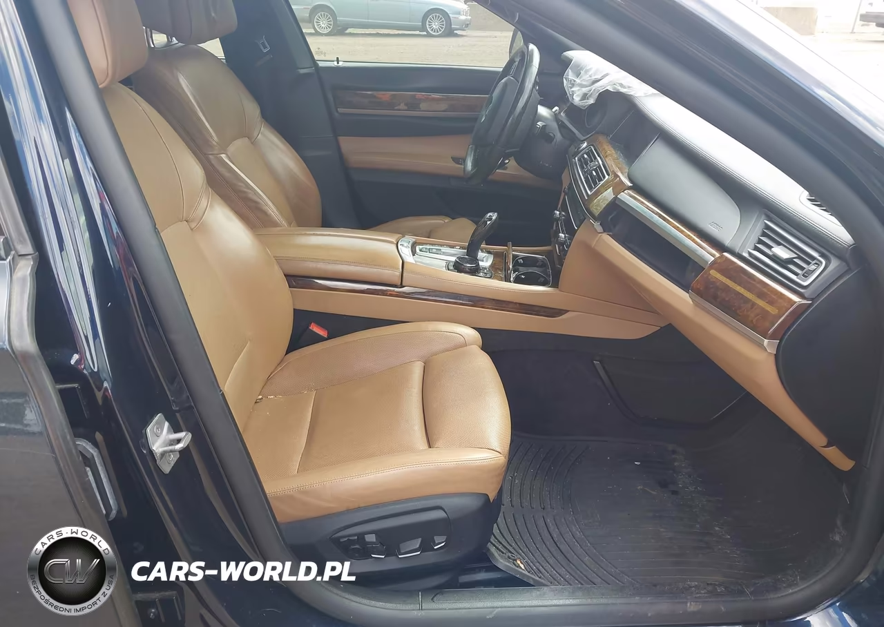 2015 BMW 750Li xDrive VIN:WBAYF8C51FD654043 - 5
