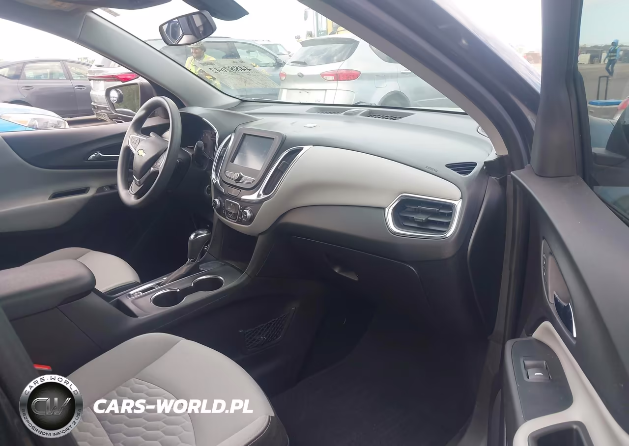 2018 Chevrolet Equinox Ls VIN:3GNAXHEV8JL130445 - 5