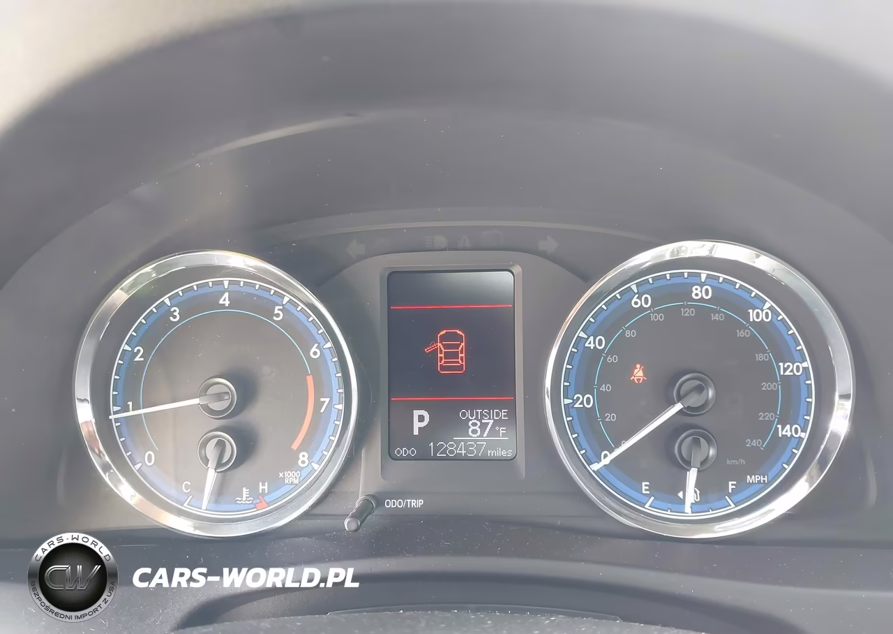 2017 Toyota Corolla Le VIN:5YFBURHE1HP685435 - 7