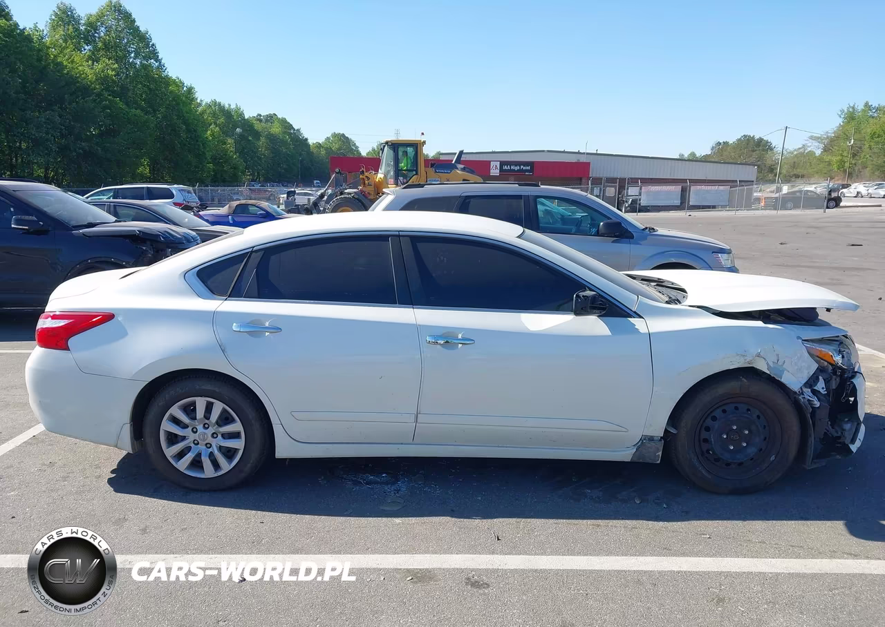 2017 Nissan Altima 2.5 S VIN:1N4AL3AP1HN314494 - 14