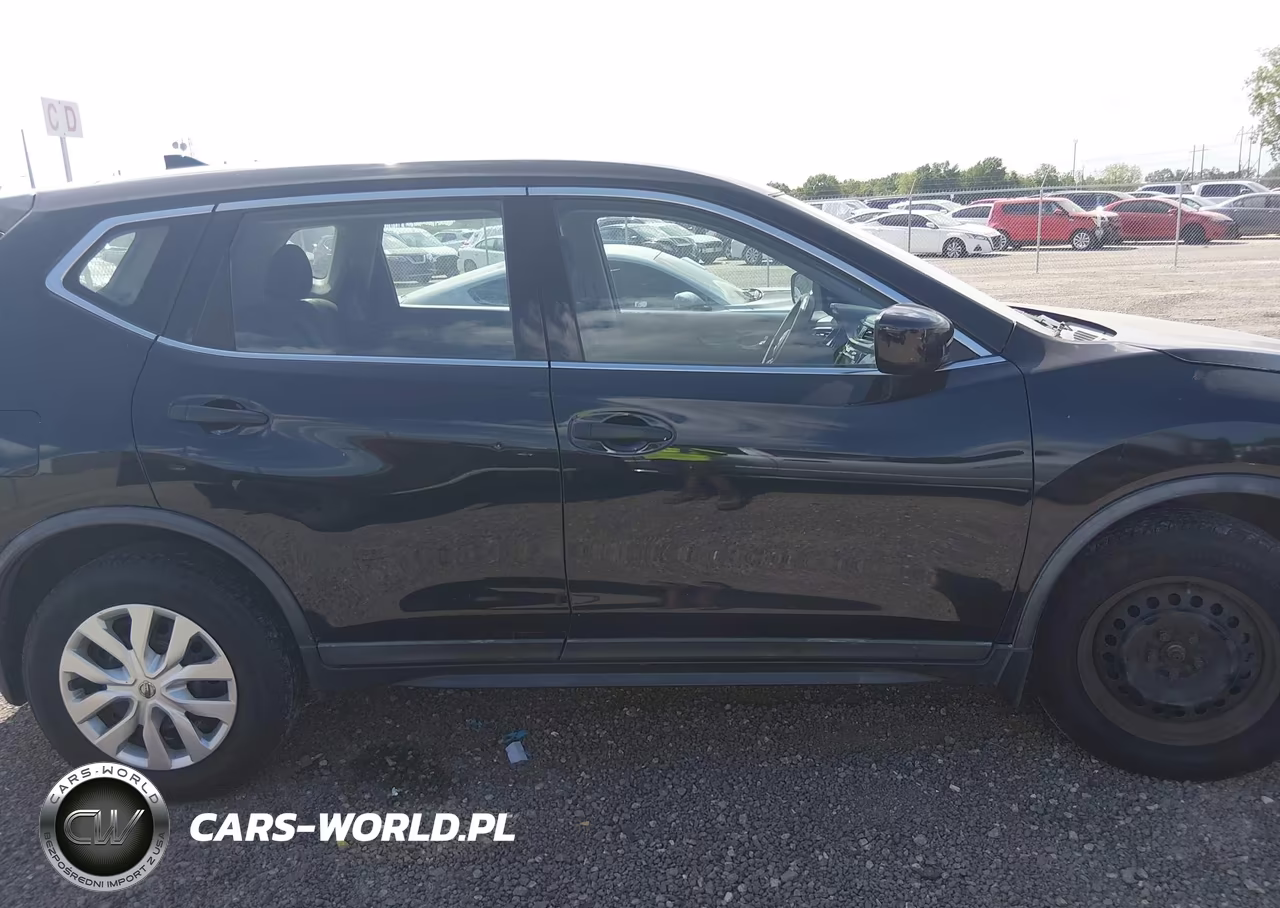2018 Nissan Rogue S VIN:KNMAT2MV1JP567145 - 14