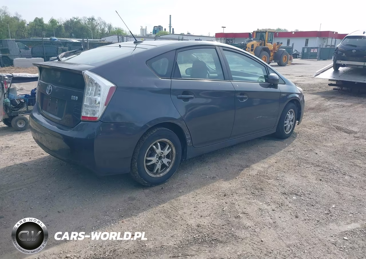 2010 Toyota Prius VIN:JTDKN3DU1A0195780 - 4