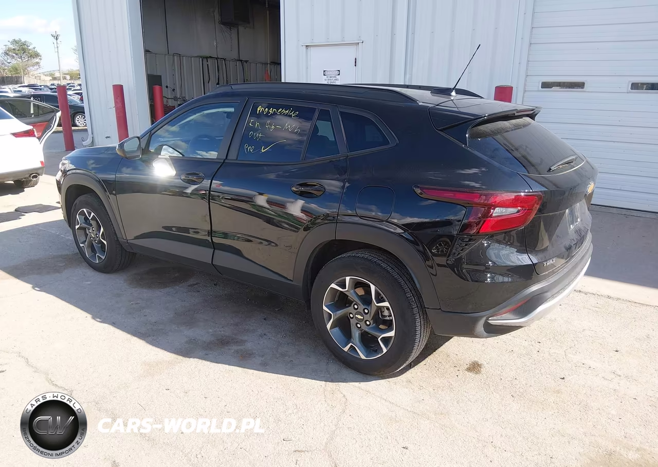 2025 Chevrolet Trax Fwd Lt VIN:KL77LHEP3SC088938 - 3