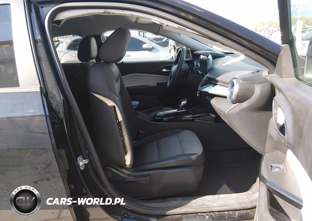 2025 Chevrolet Trax Fwd Lt VIN:KL77LHEP3SC088938 - 5