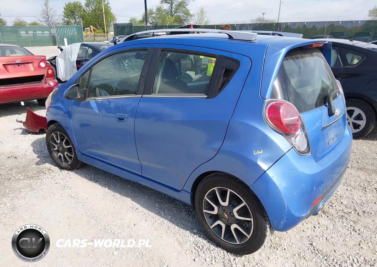 2013 Chevrolet Spark 2Lt Auto VIN:KL8CF6S99DC583112 - 3