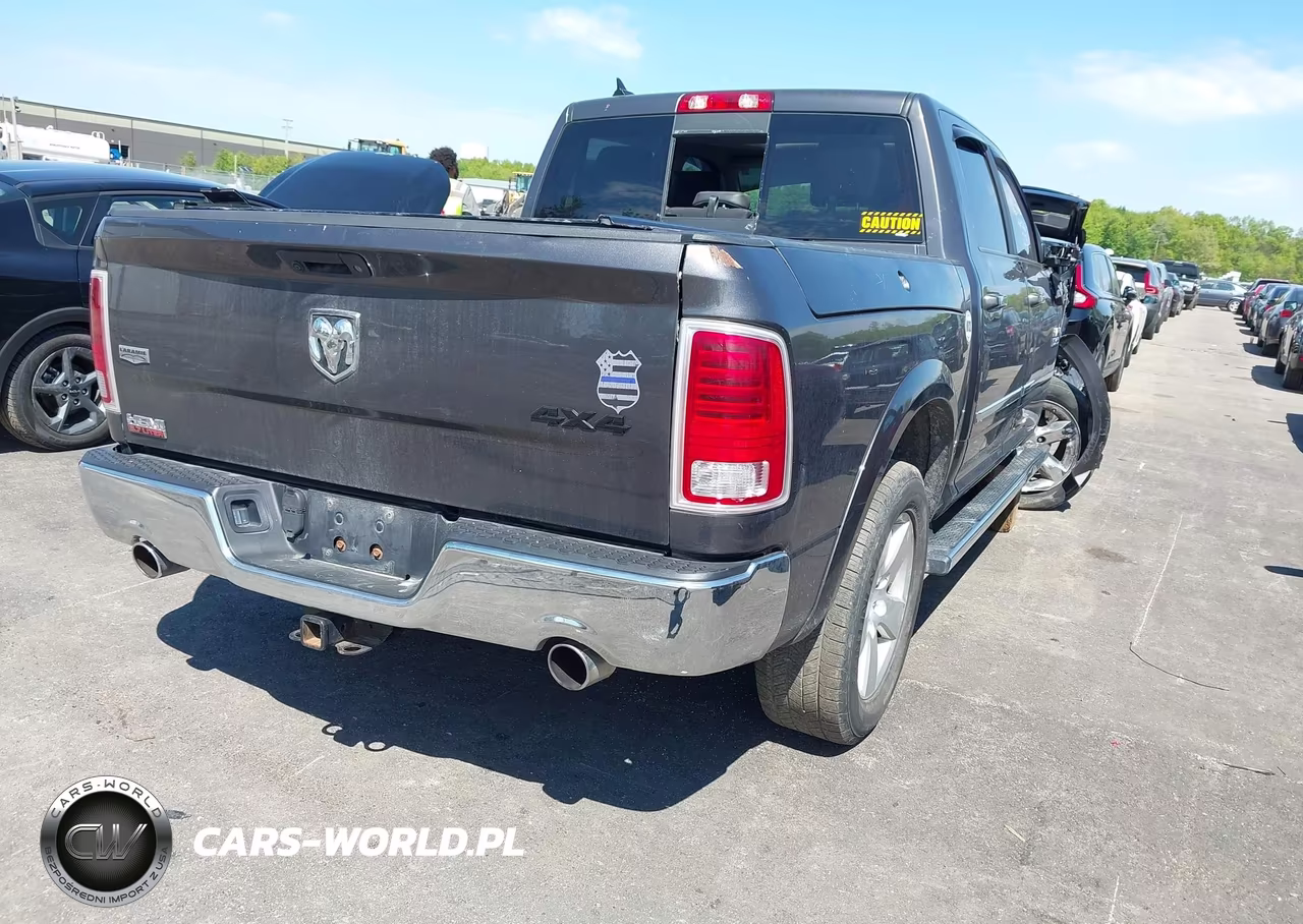 2018 Ram 1500 Laramie 4X4 5'7 Box VIN:1C6RR7NT5JS161742 - 4