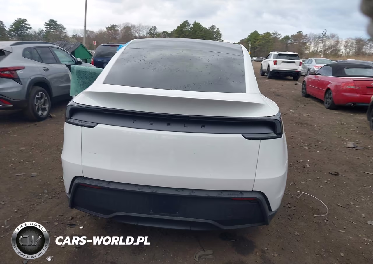 2026 Tesla Model Y Premium Rear-Wheel Drive-Standard Rear-Wheel Drive VIN:7SAYGDED7TF548605 - 15