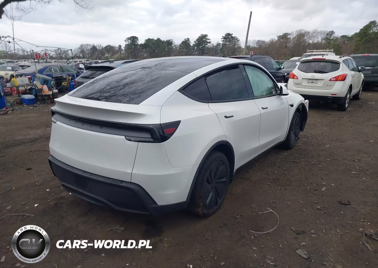 2026 Tesla Model Y Premium Rear-Wheel Drive-Standard Rear-Wheel Drive VIN:7SAYGDED7TF548605 - 4