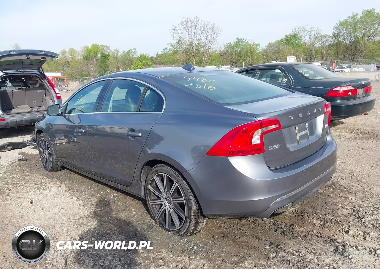2016 Volvo S60 Inscription T5 Drive-E Premier VIN:LYV402FK1GB097082 - 3