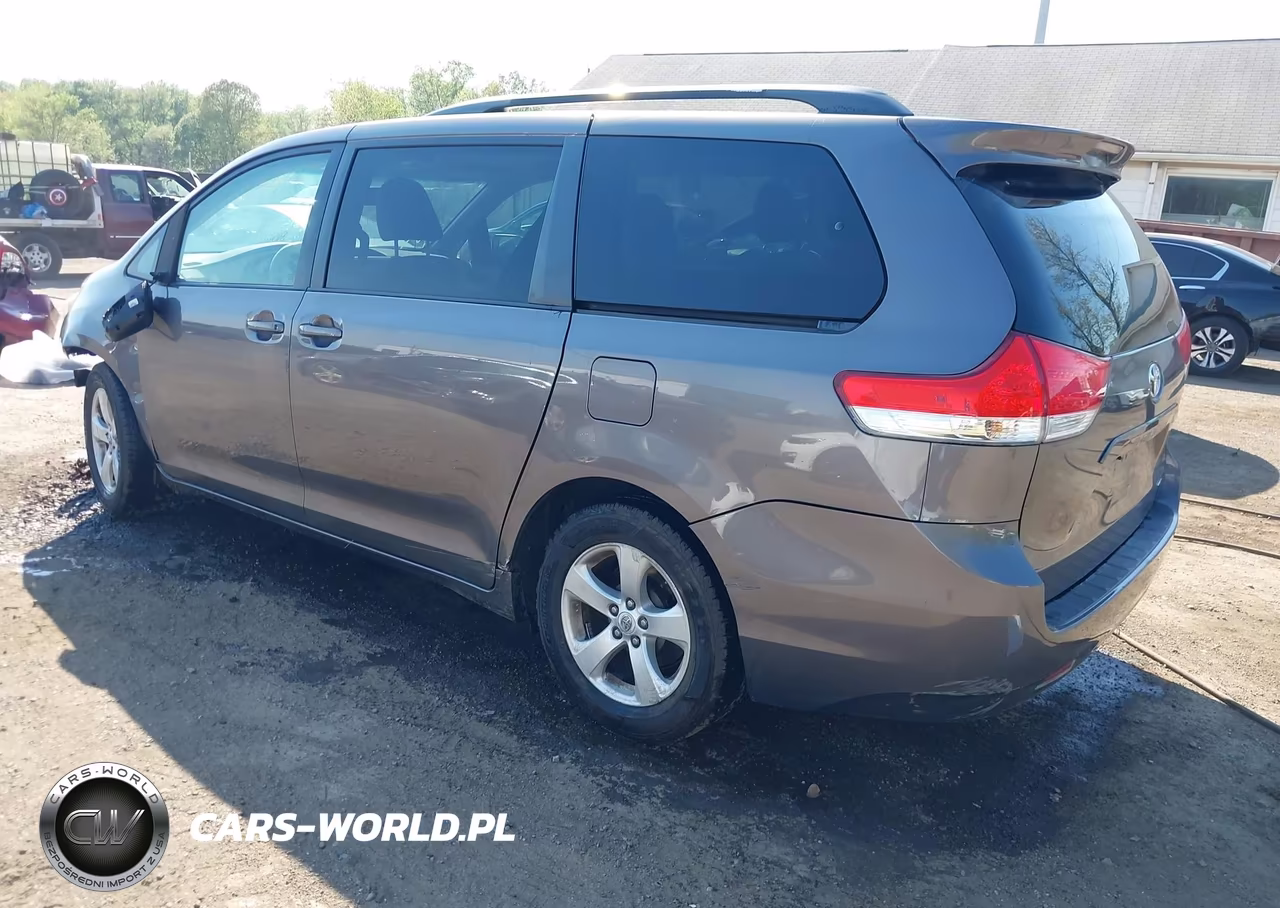 2012 Toyota Sienna Le V6 8 Passenger VIN:5TDKK3DC6CS180238 - 3