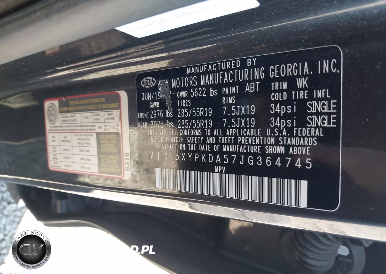 2018 Kia Sorento 3.3L Sxl VIN:5XYPKDA57JG364745 - 9