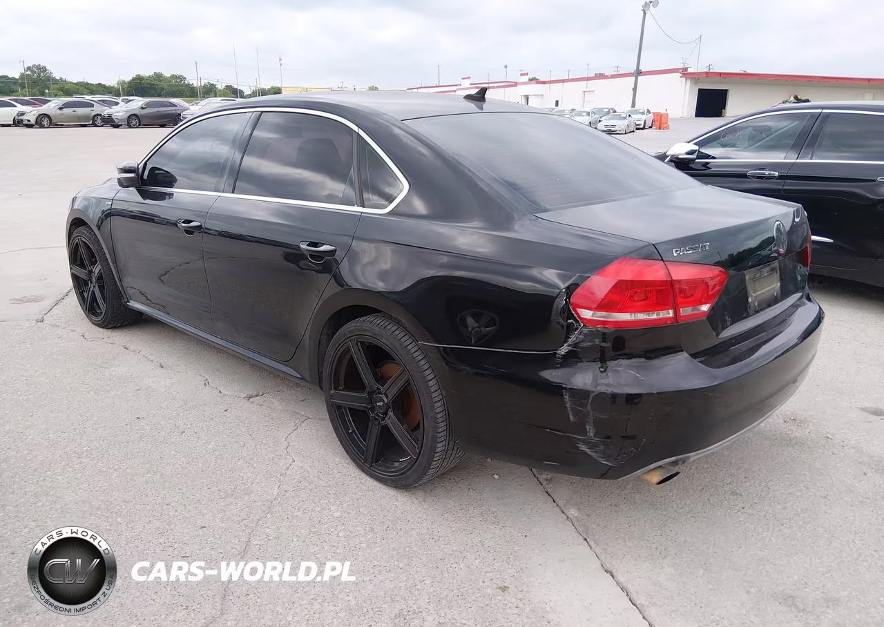 2014 Volkswagen Passat 1.8T Wolfsburg Edition VIN:1VWAT7A32EC055839 - 3