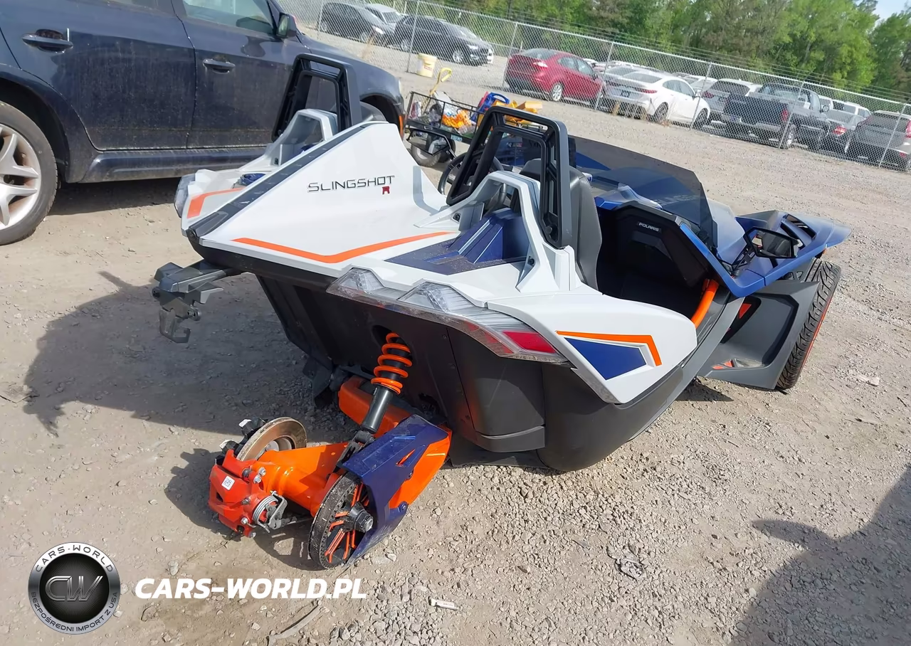 2022 Polaris Slingshot R VIN:57XAARHB9N8153438 - 4