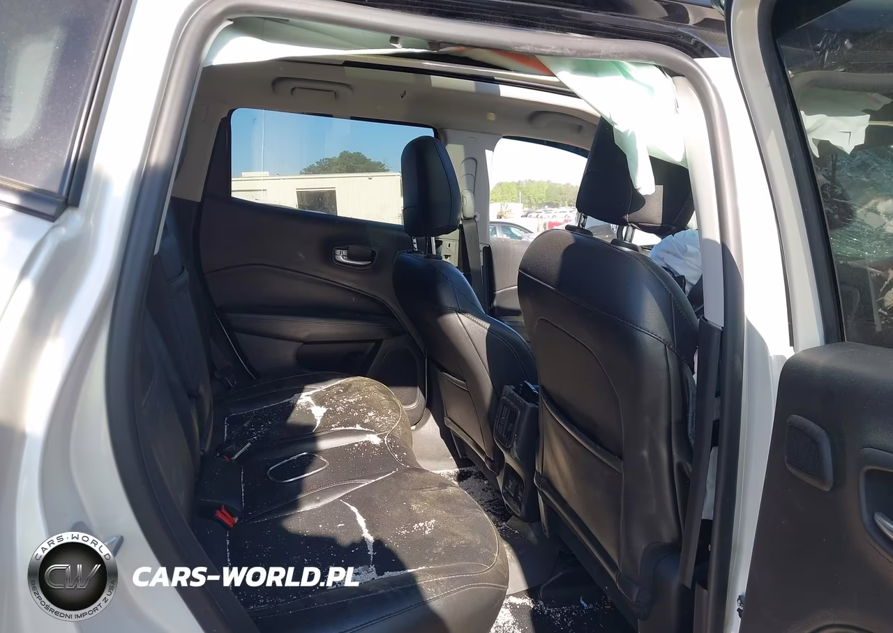 2019 Jeep Compass High Altitude 4X4 VIN:3C4NJDCB3KT812034 - 8
