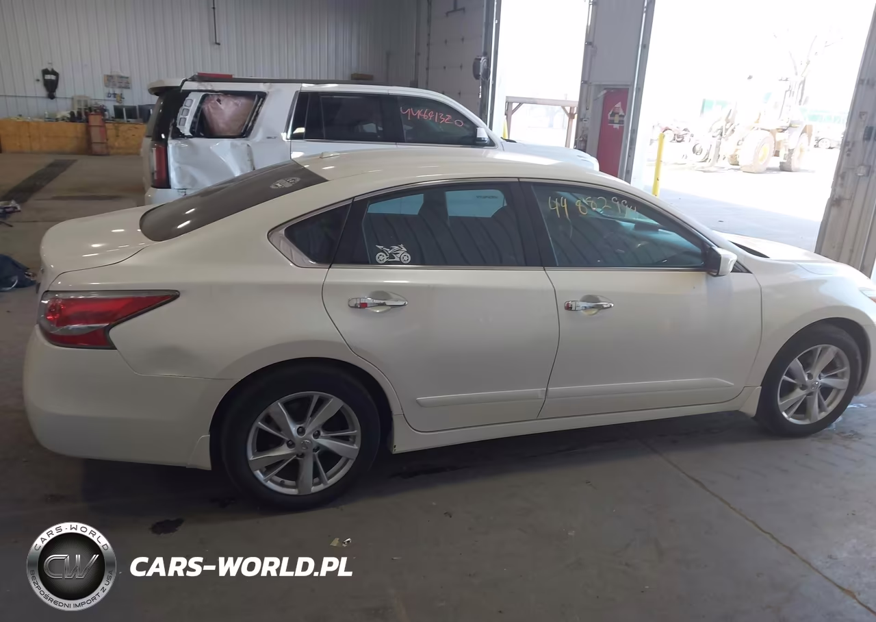 2015 Nissan Altima 2.5 Sv VIN:1N4AL3AP3FC499687 - 13