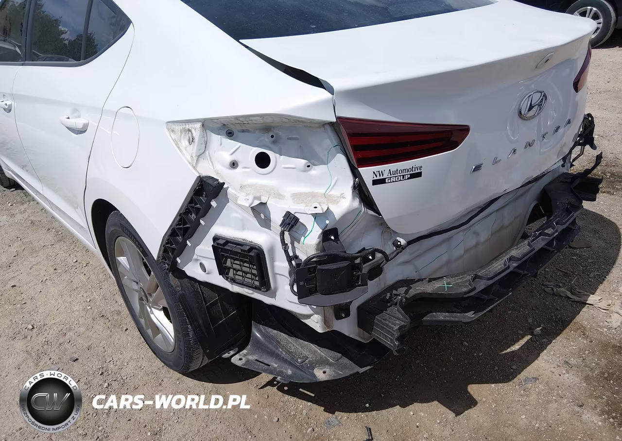 2019 Hyundai Elantra Sel VIN:5NPD84LF3KH473818 - 6