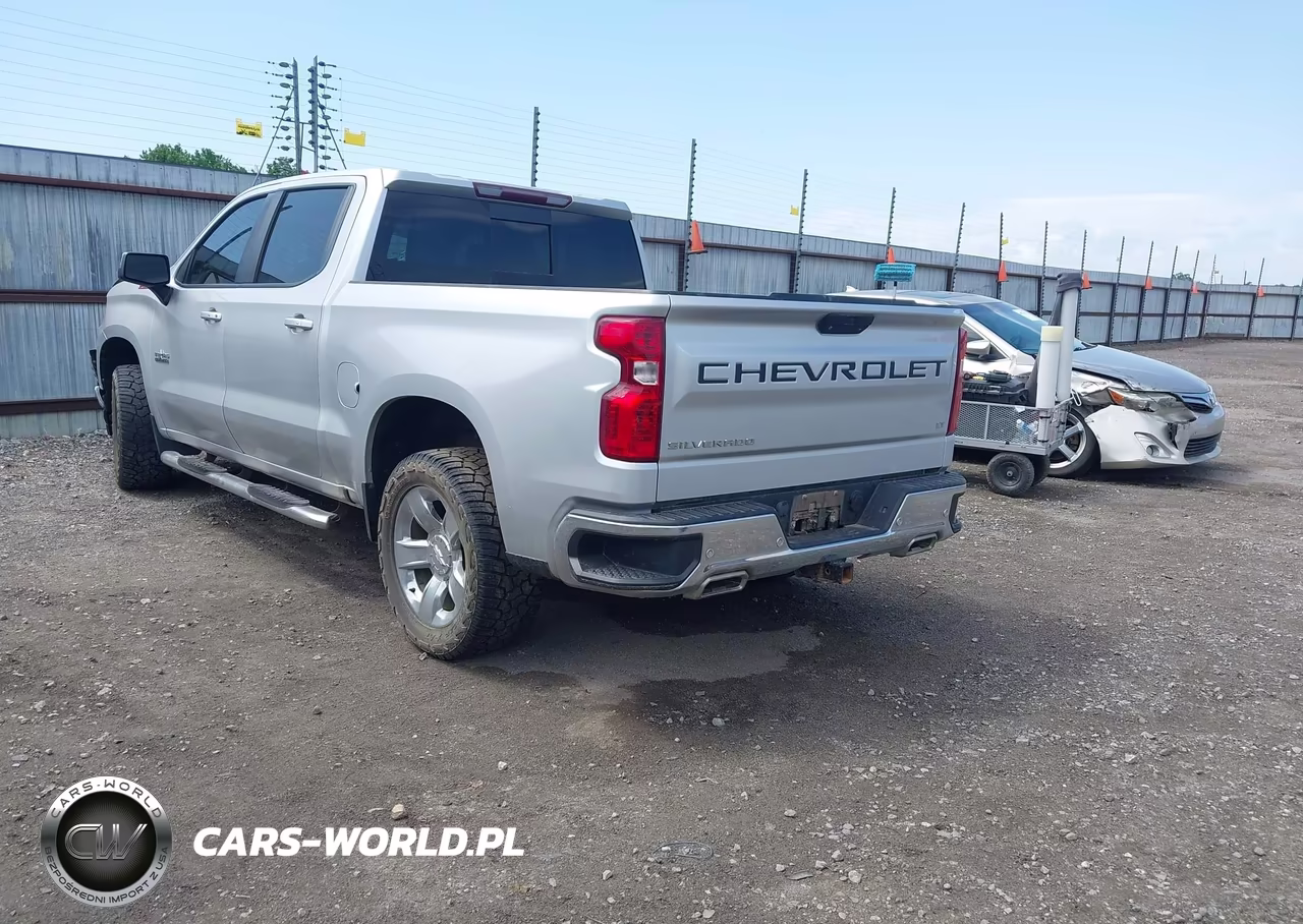 2019 Chevrolet Silverado 1500 Lt VIN:3GCUYDED1KG310508 - 3