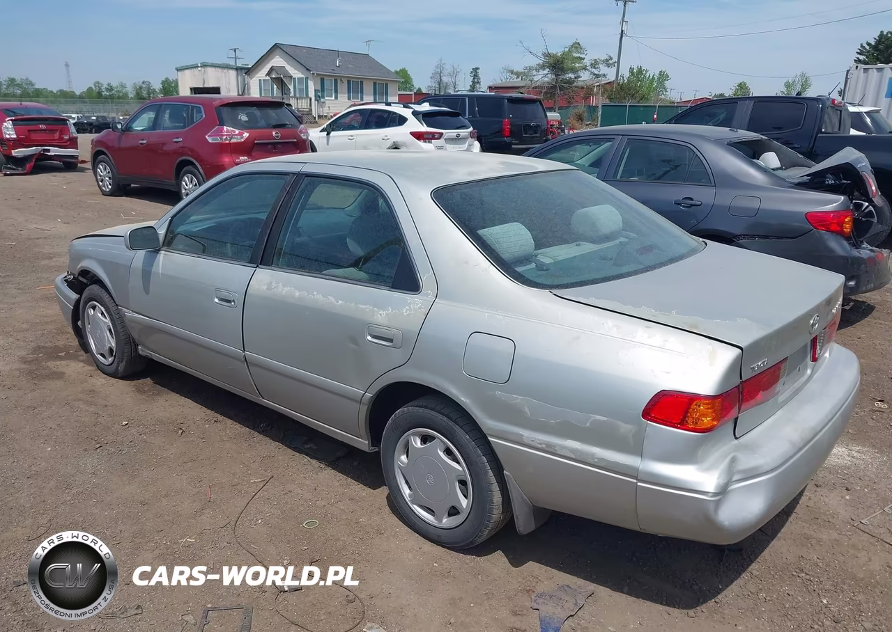 2000 Toyota Camry Ce VIN:4T1BG22K9YU012405 - 3
