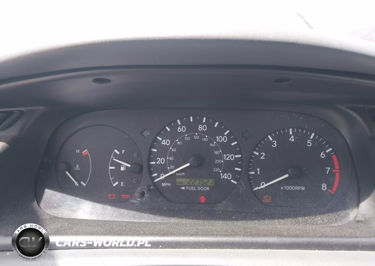 2000 Toyota Camry Ce VIN:4T1BG22K9YU012405 - 7